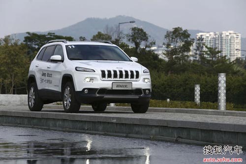 Jeep 自由光 实拍 外观 图片
