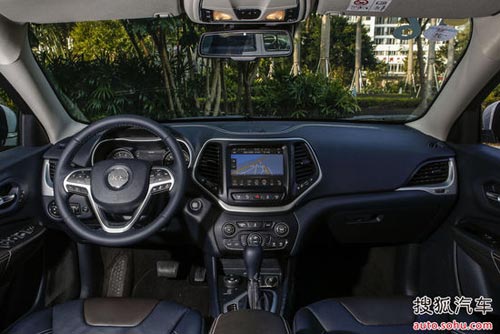 Jeep 自由光 实拍 内饰 图片